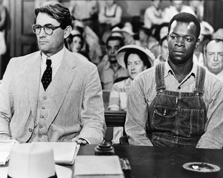 Actors Gregory Peck as Atticus Finch and Brock Peters as Tom Robinson in the film To Kill a Mockingbird, 1962.  (Photo by Silver Screen Collection/Getty Images)