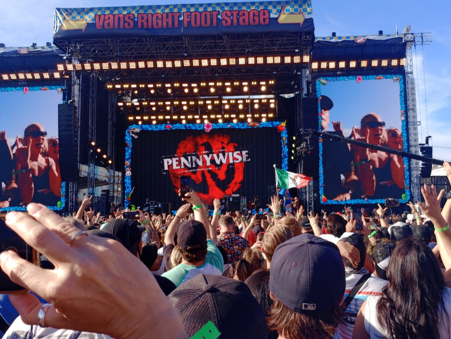 Long Beach Warped Tour 2025: The Biggest Punk Festival Ever!